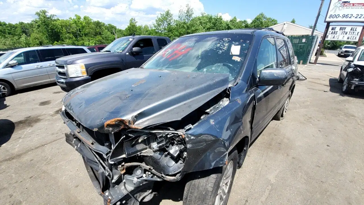 Photo of 2004 Honda Pilot