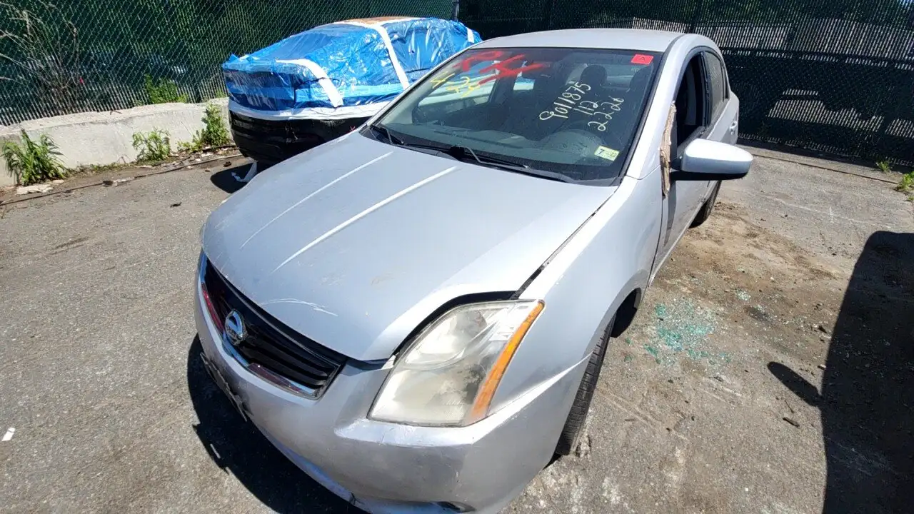 Photo of 2011 Nissan Sentra