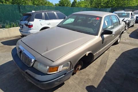 Photo of 2001 Mercury Grand Marquis