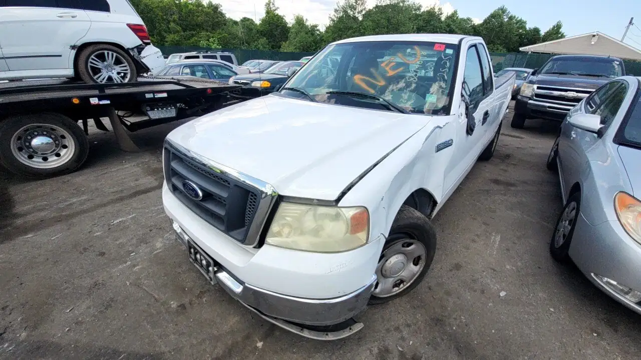 Photo of 2004 Ford F-150