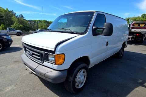 Photo of 2007 Ford E-150