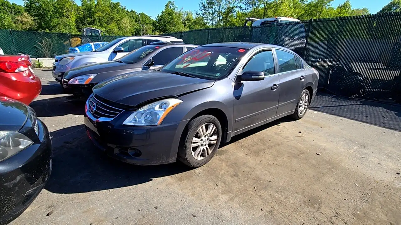 Photo of 2010 Nissan Altima