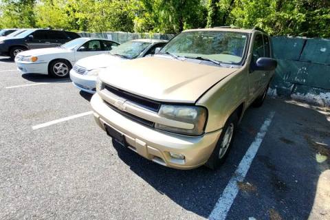 Photo of 2004 Chevrolet Trailblazer