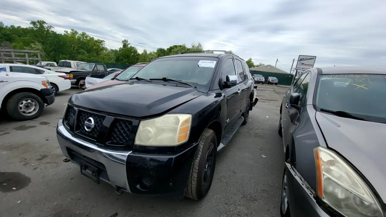 Photo of 2005 Nissan Armada