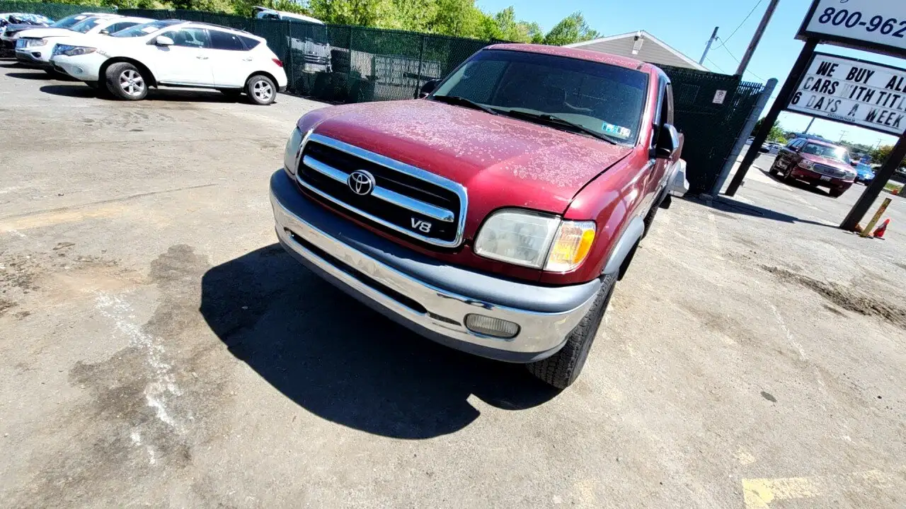 Photo of 2000 Toyota Tundra