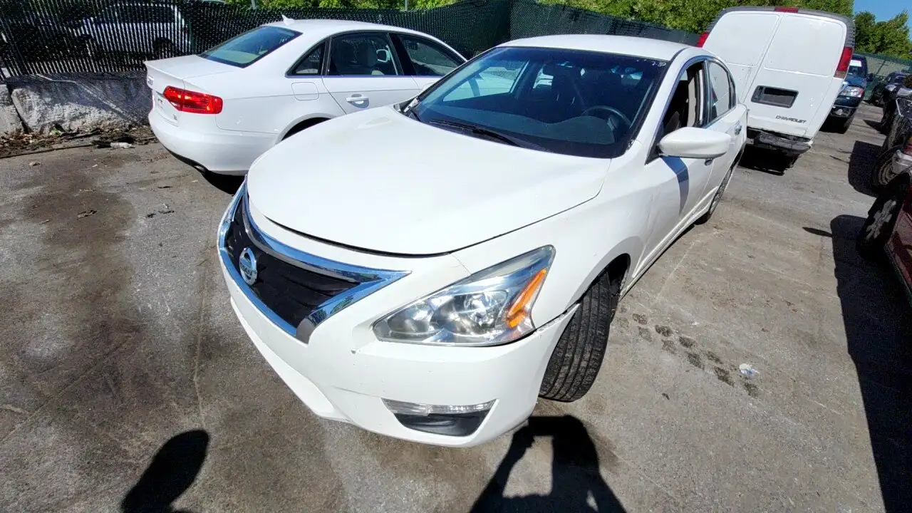Photo of 2015 Nissan Altima