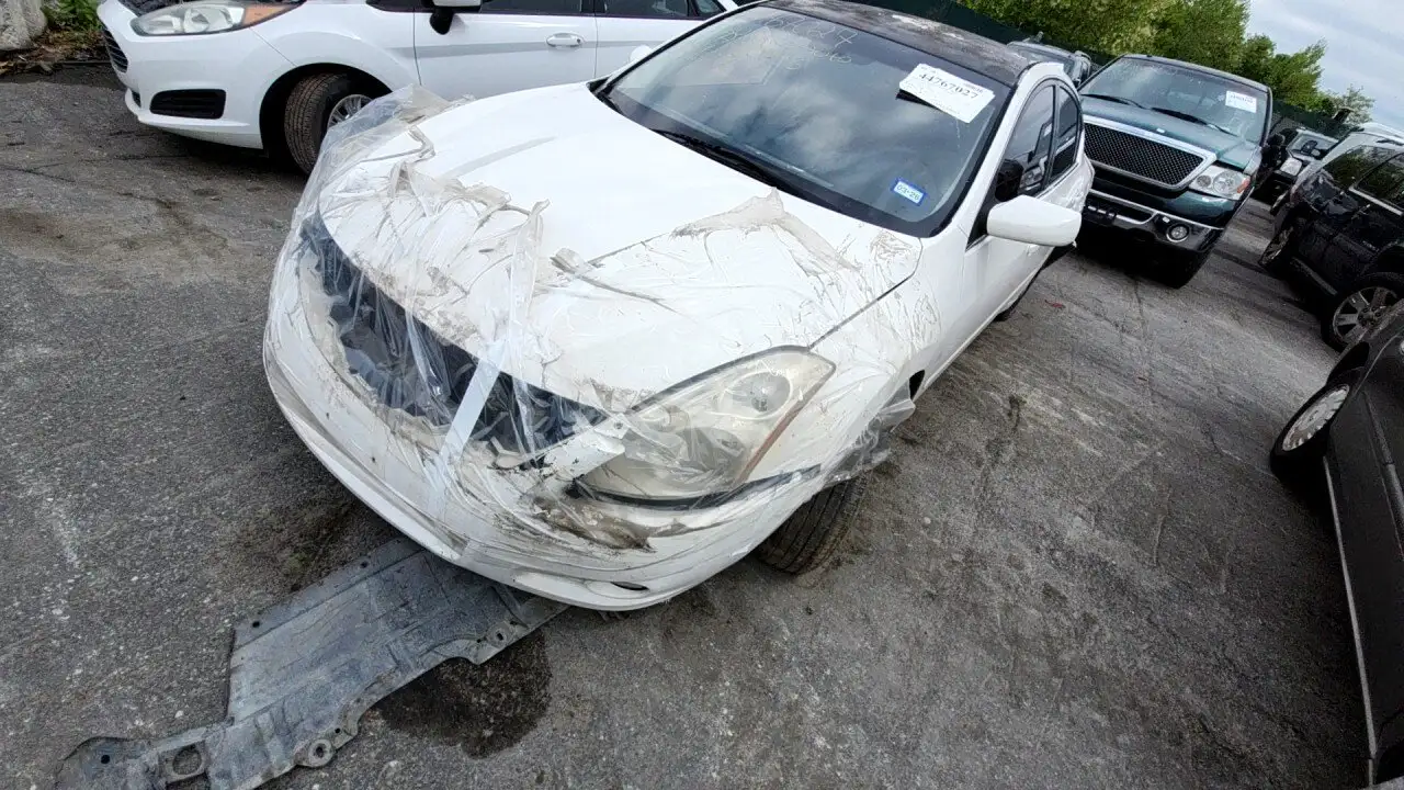 Photo of 2010 Nissan Altima