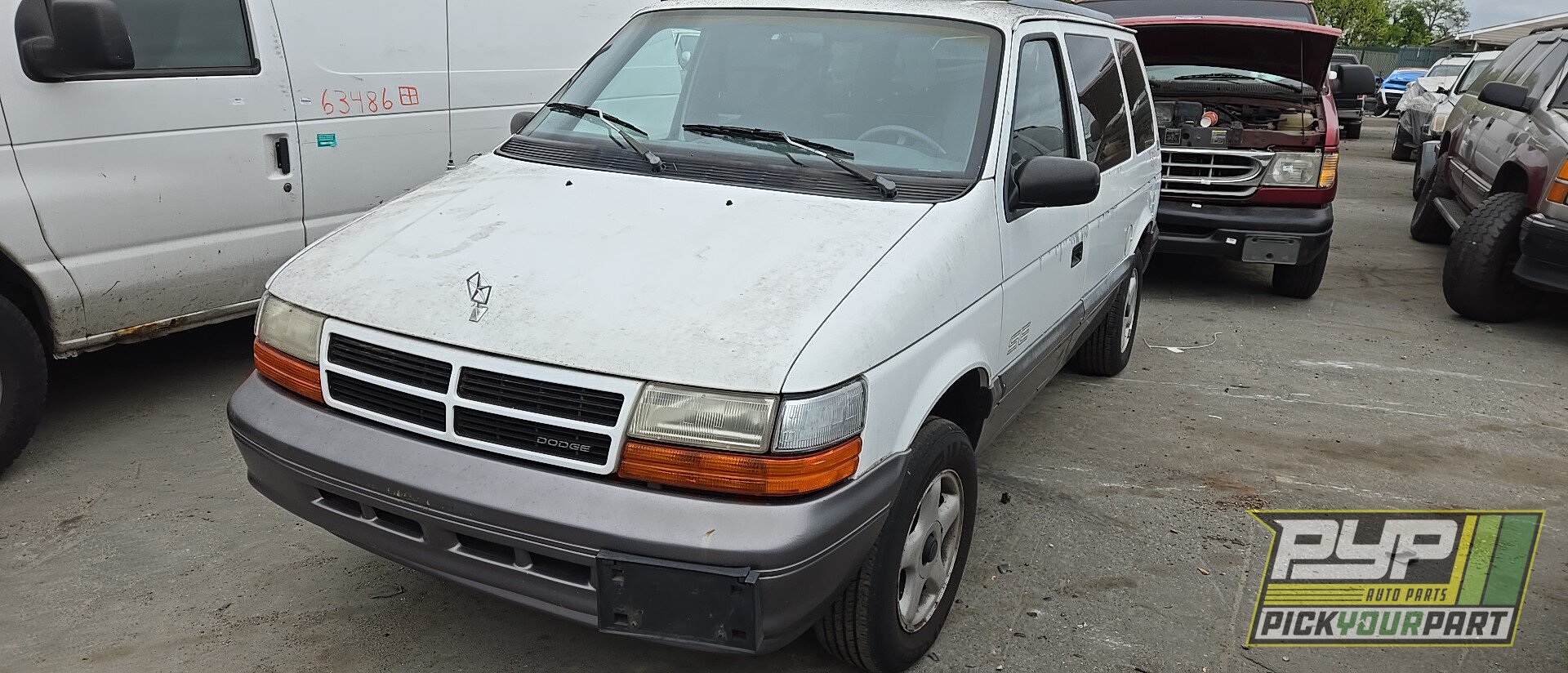 Photo of 1995 Dodge Caravan