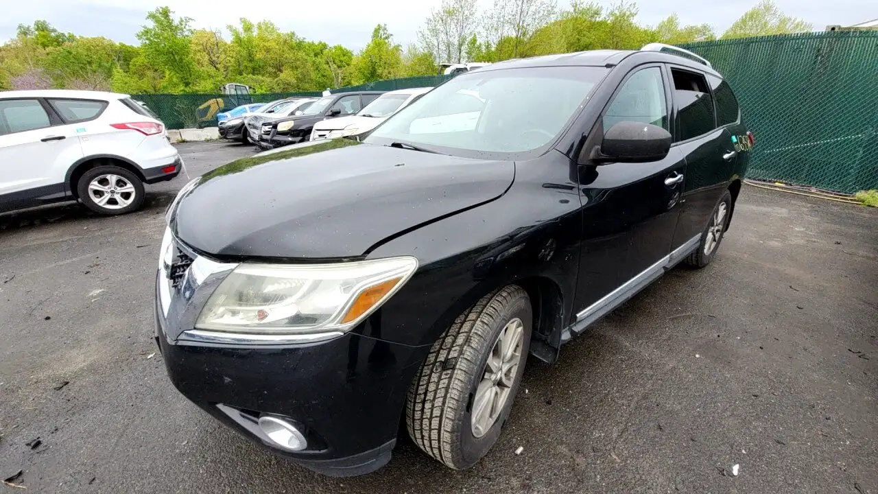 Photo of 2014 Nissan Pathfinder