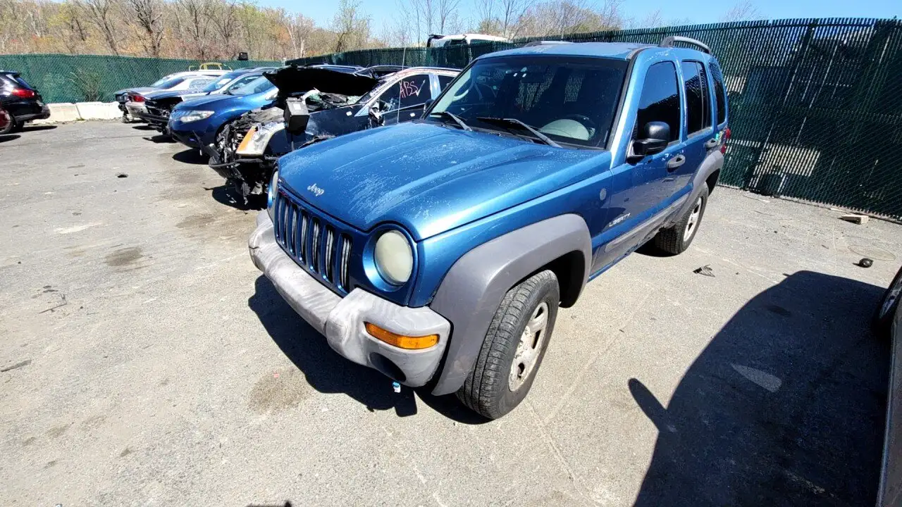 Photo of 2004 Jeep Liberty