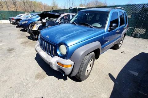 Photo of 2004 Jeep Liberty