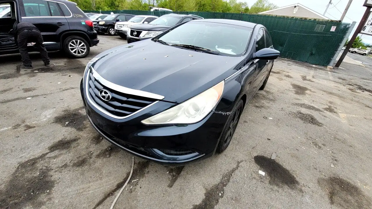 Photo of 2011 Hyundai Sonata
