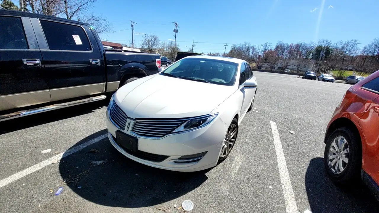 Photo of 2014 Lincoln Mkz