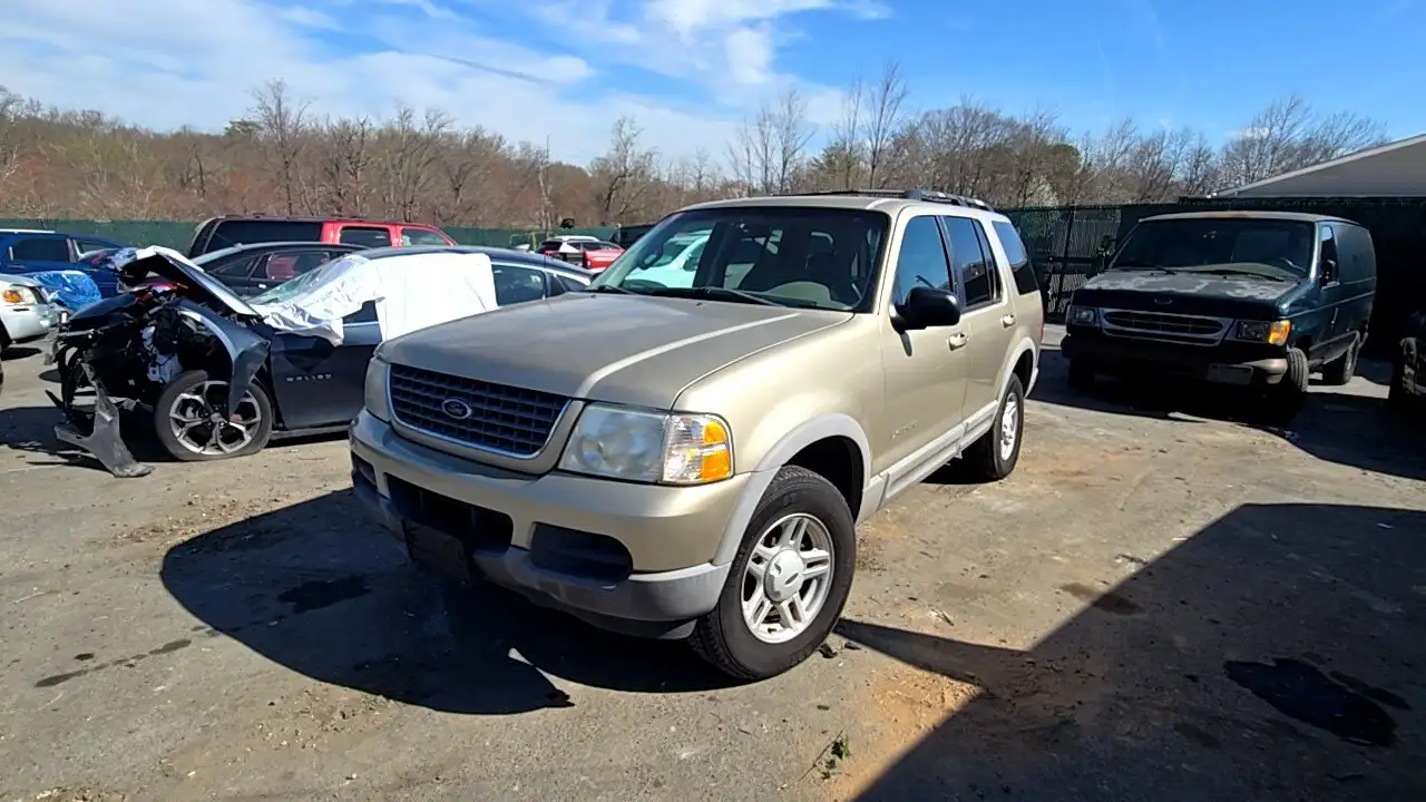 Photo of 2002 Ford Explorer
