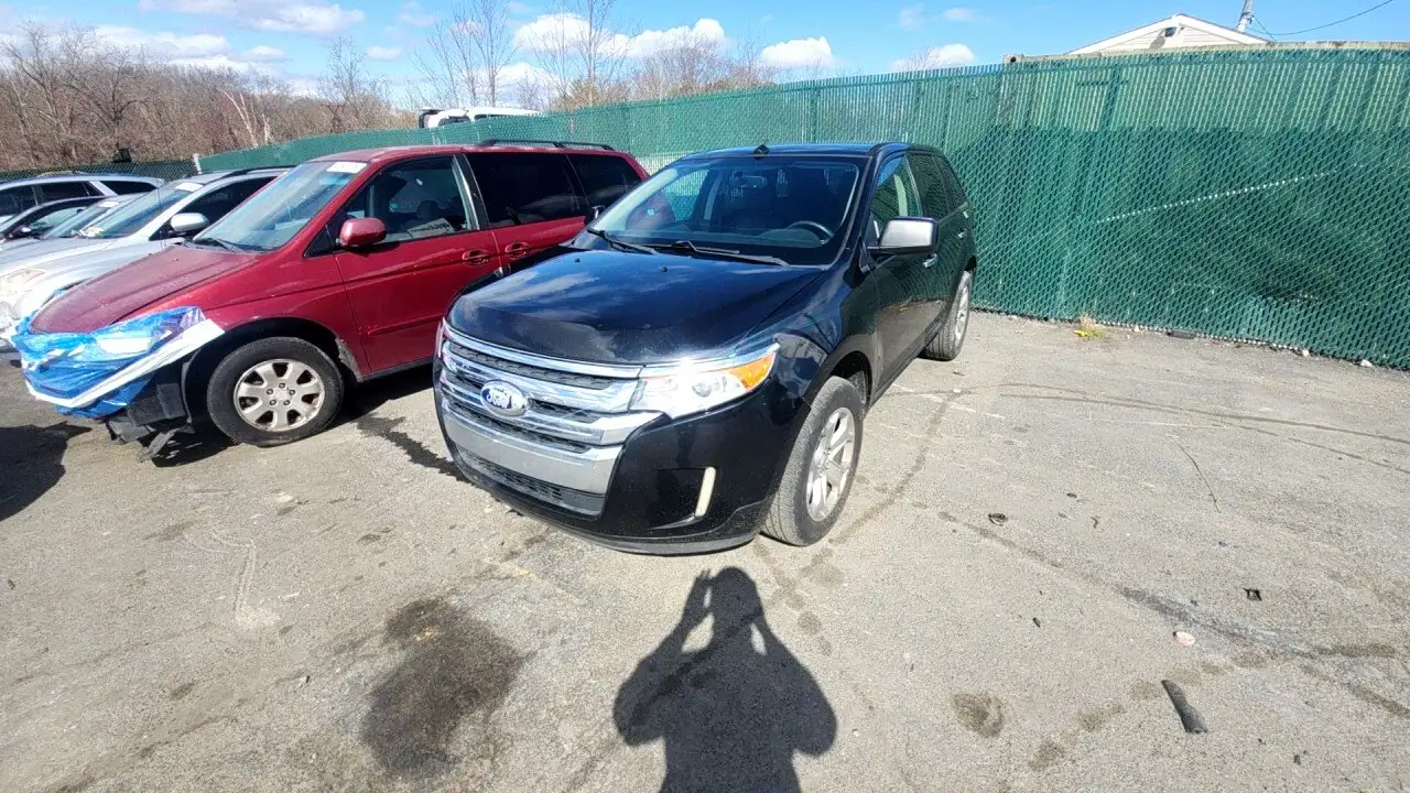 Photo of 2011 Ford Edge