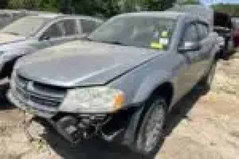 Photo of 2013 Dodge Avenger