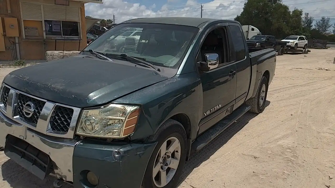 Photo of 2006 Nissan Titan