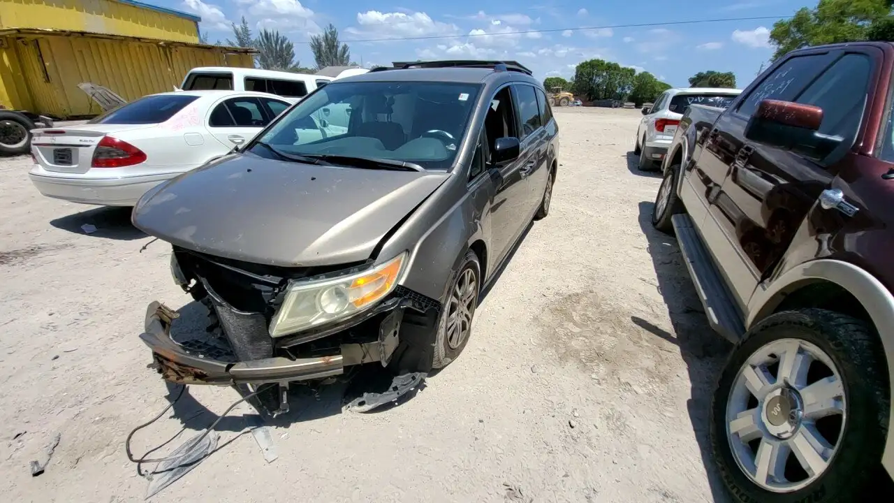 Photo of 2012 Honda Odyssey