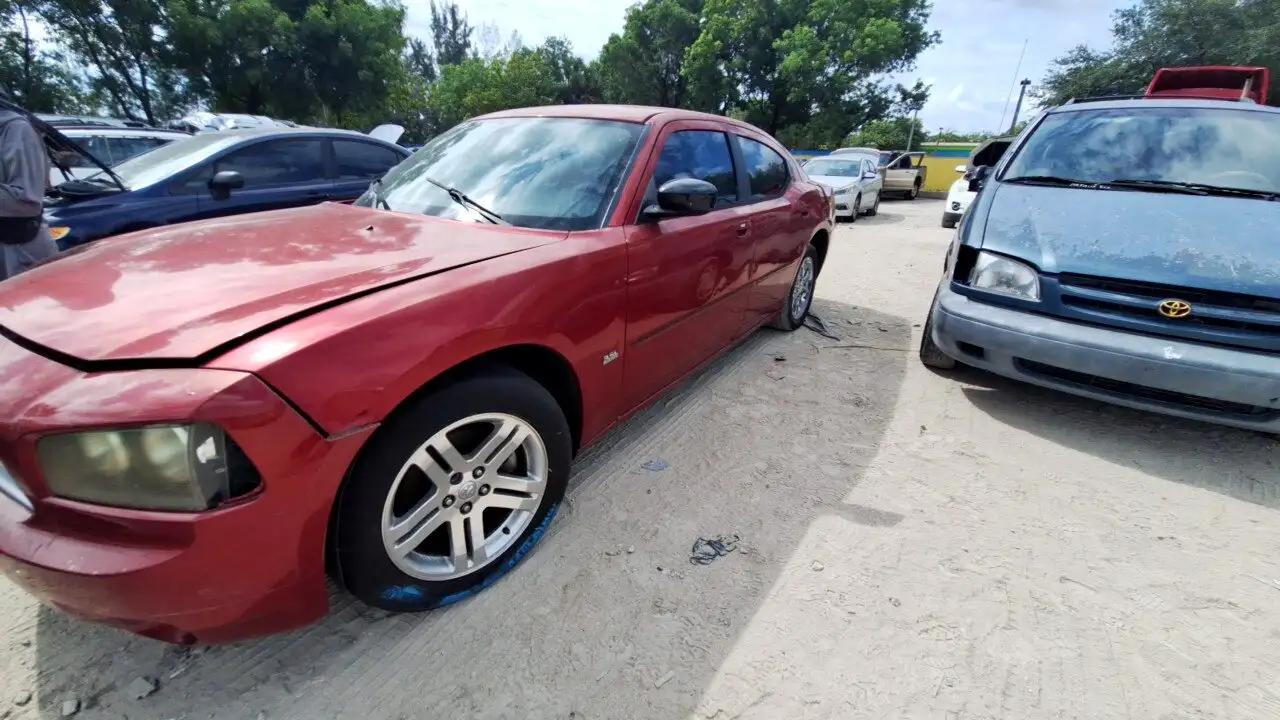 Photo of 2006 Dodge Charger