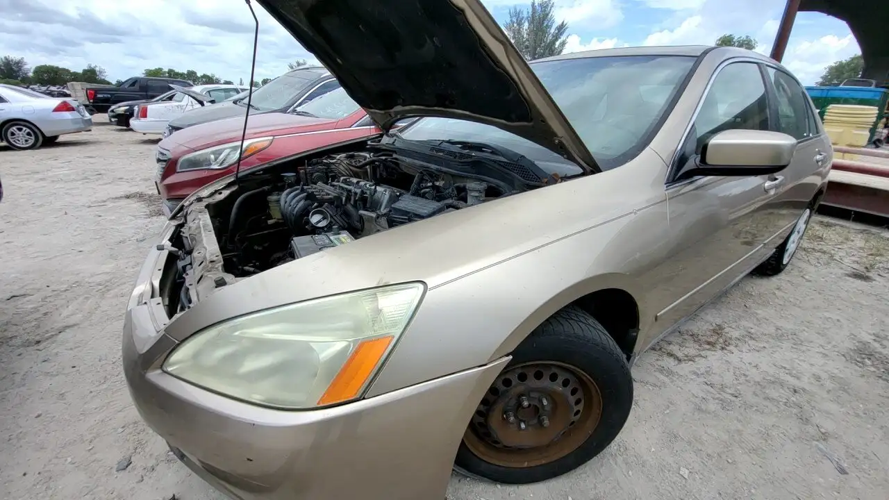 Photo of 2005 Honda Accord