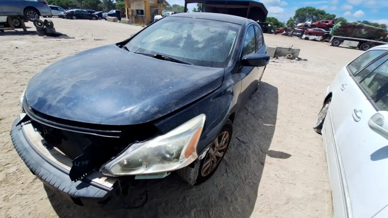 Photo of 2014 Nissan Altima