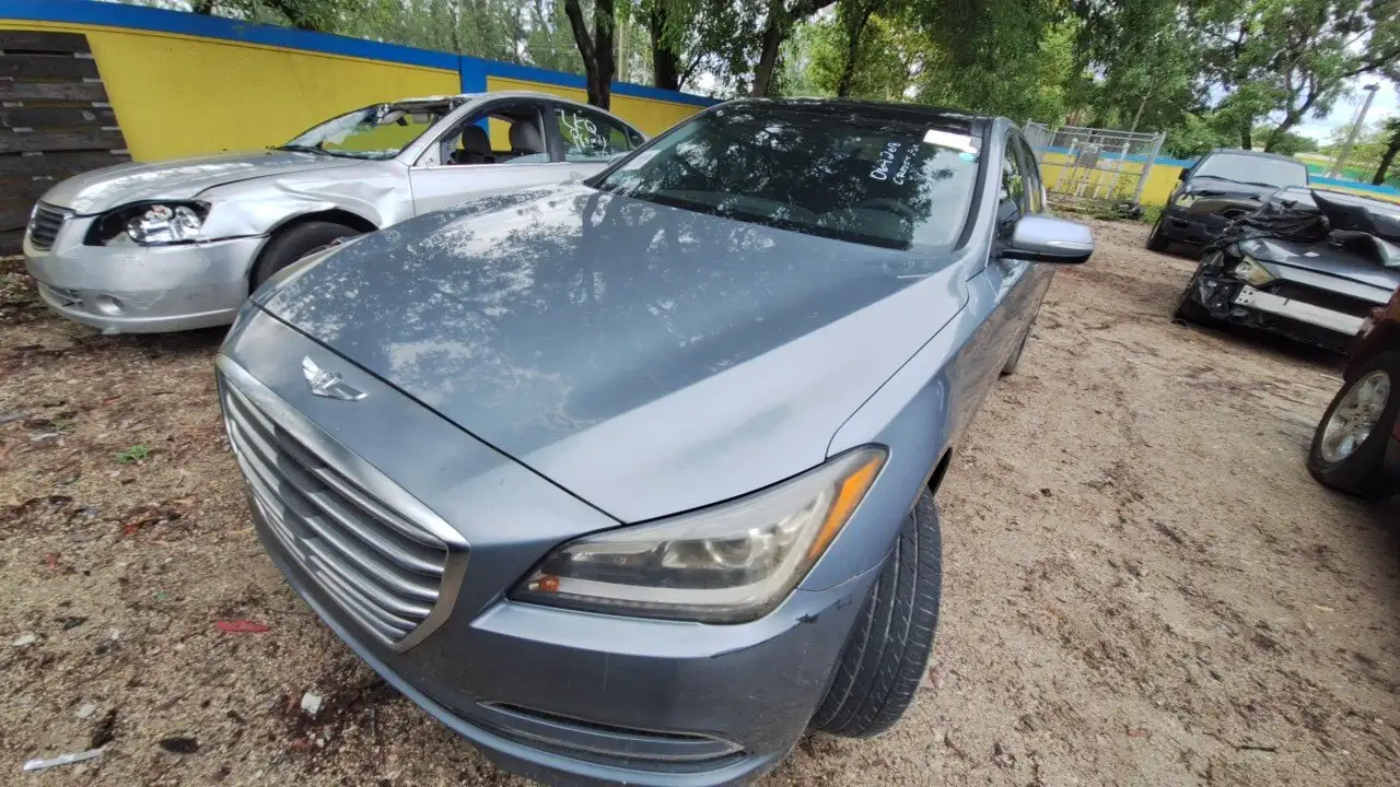 Photo of 2015 Hyundai Genesis