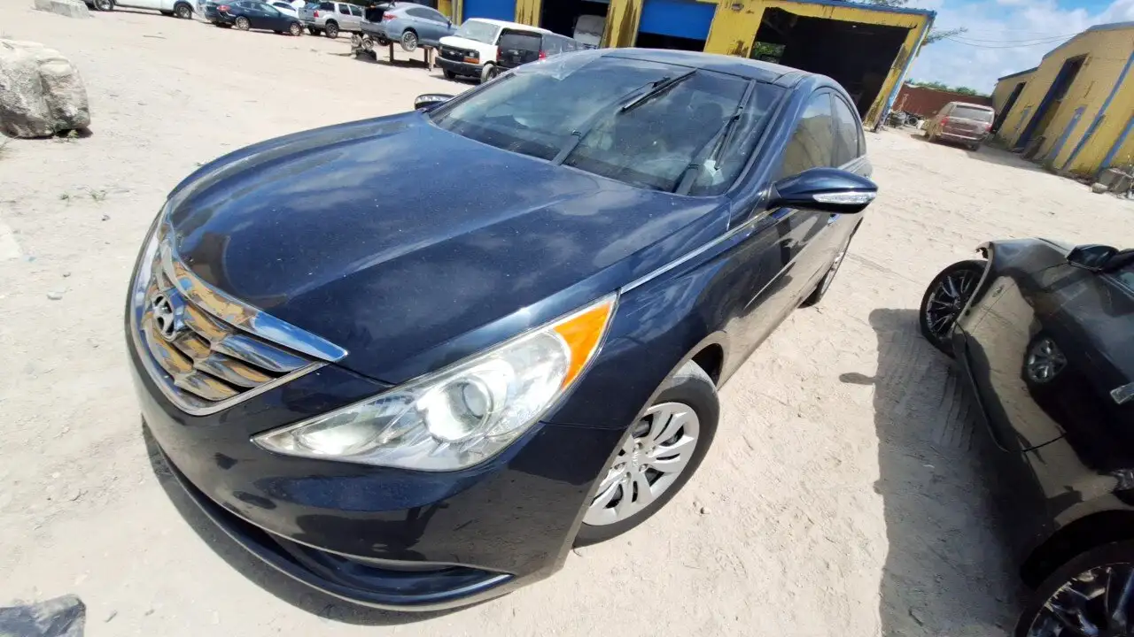 Photo of 2012 Hyundai Sonata