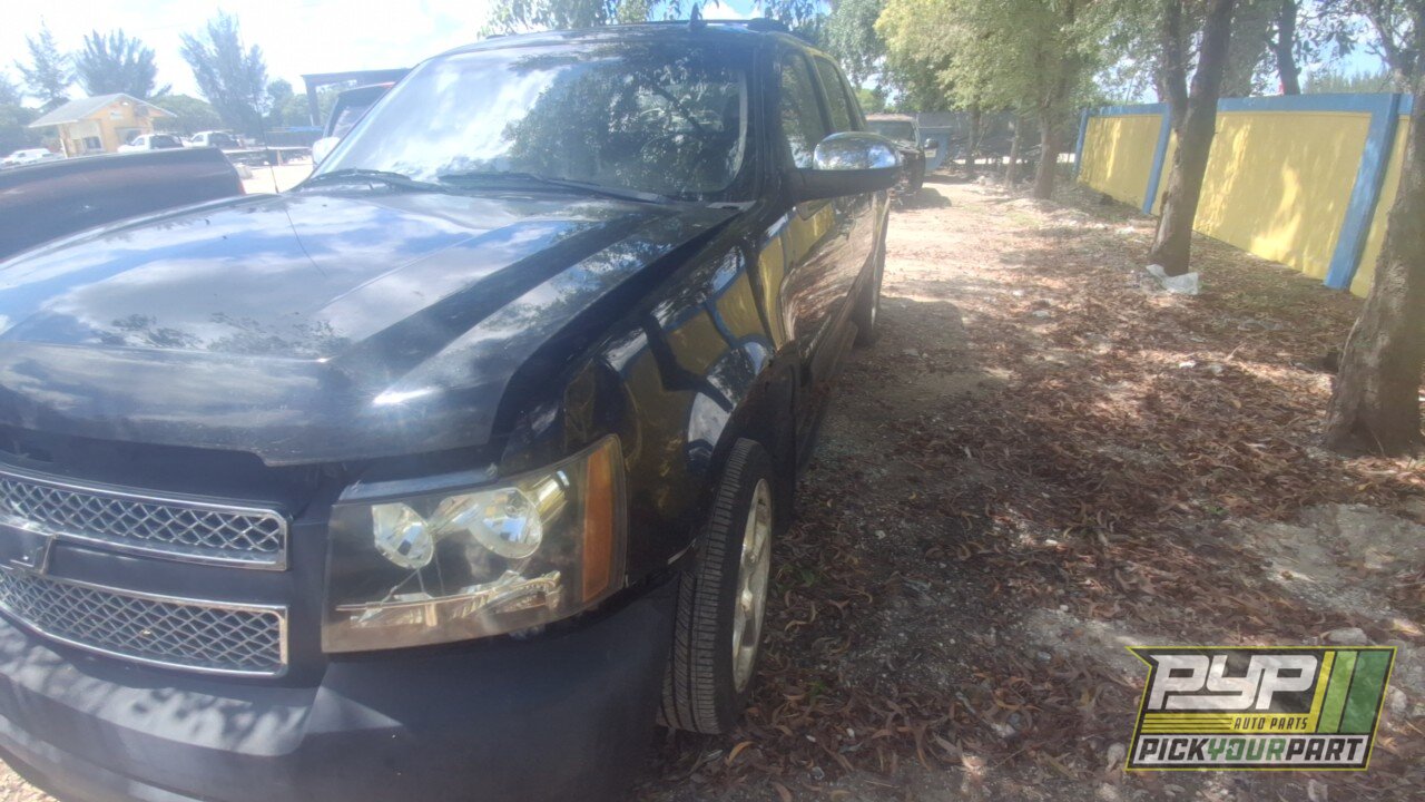 Photo of 2011 Chevrolet Avalanche