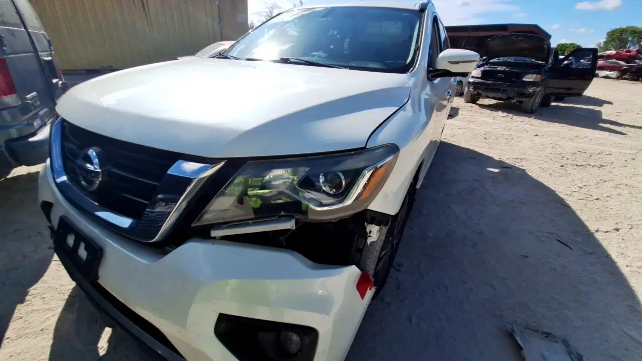 Photo of 2017 Nissan Pathfinder