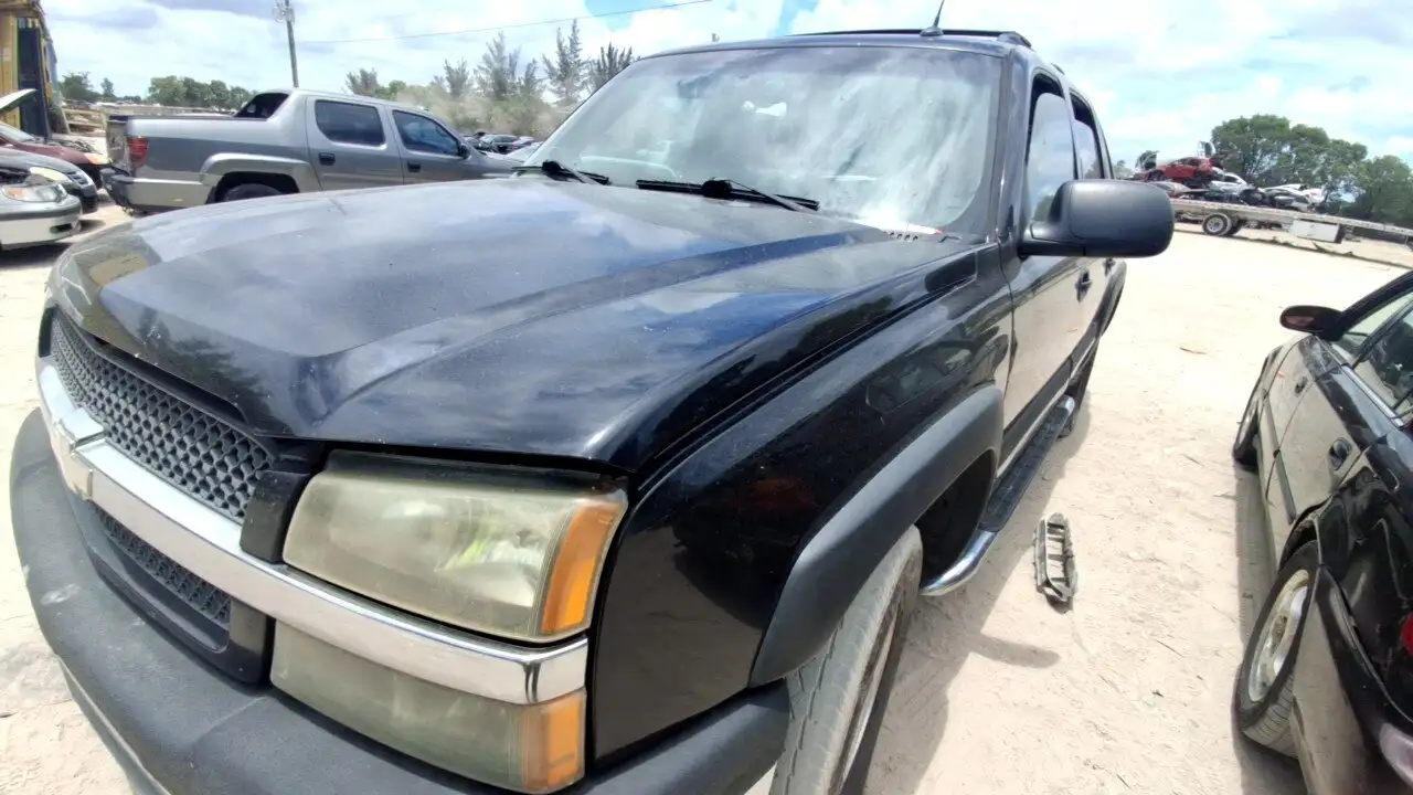 Photo of 2005 Chevrolet Avalanche 1500