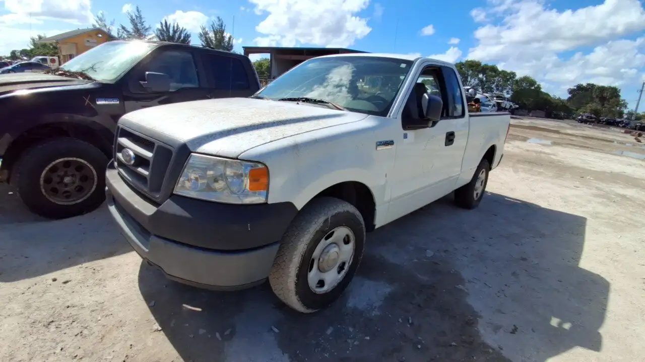 Photo of 2005 Ford F-150