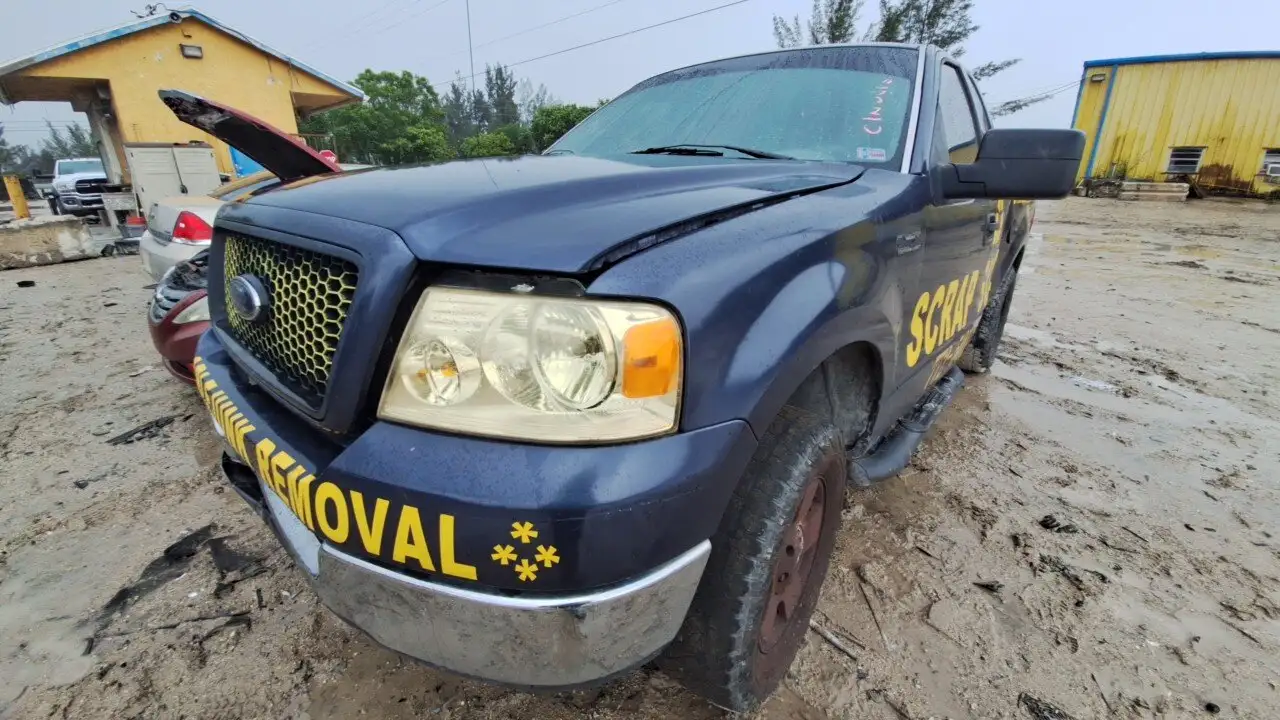 Photo of 2004 Ford F-150