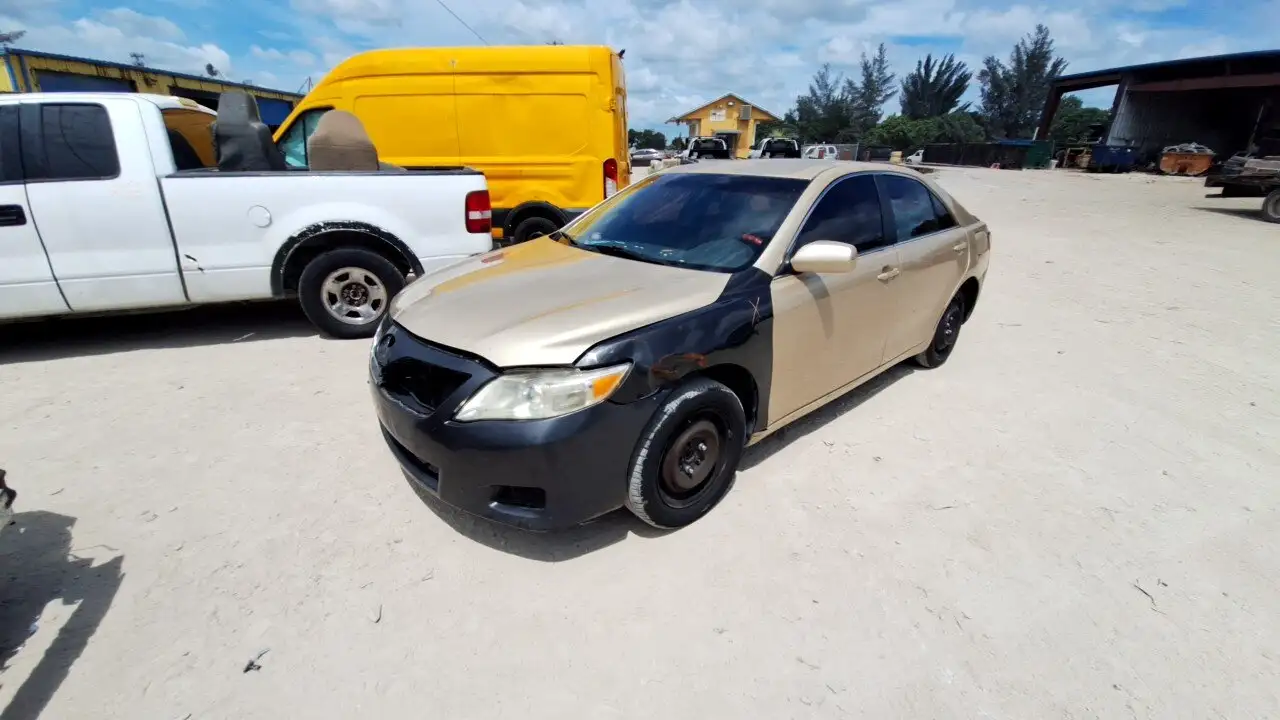 Photo of 2011 Toyota Camry