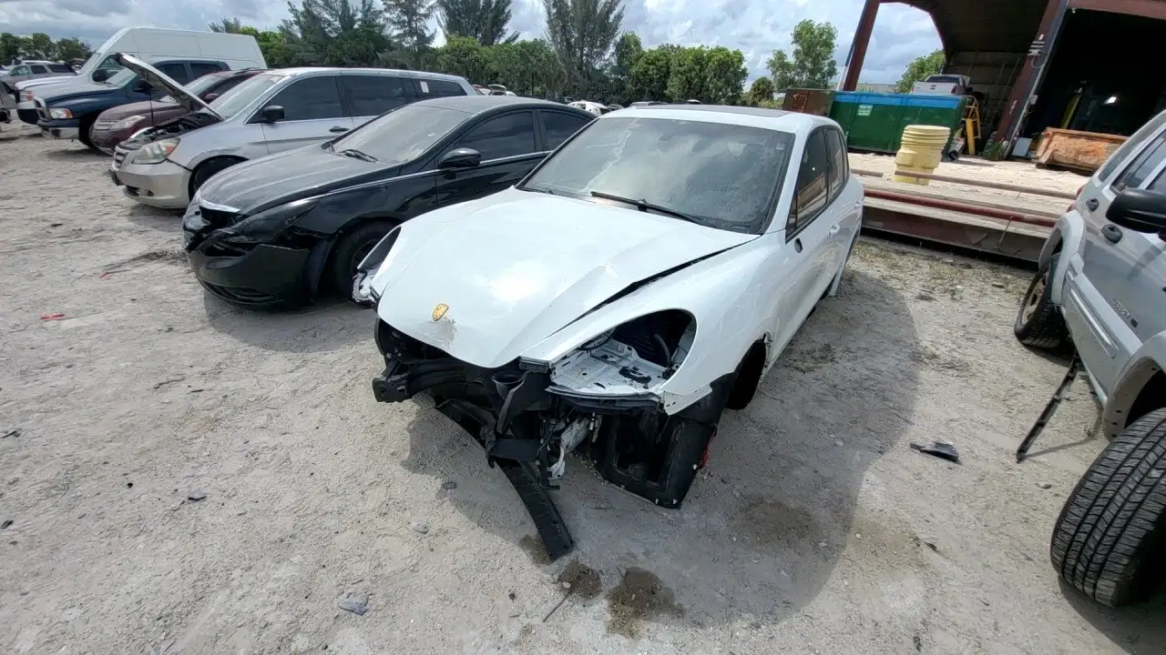 Photo of 2014 Porsche Cayenne