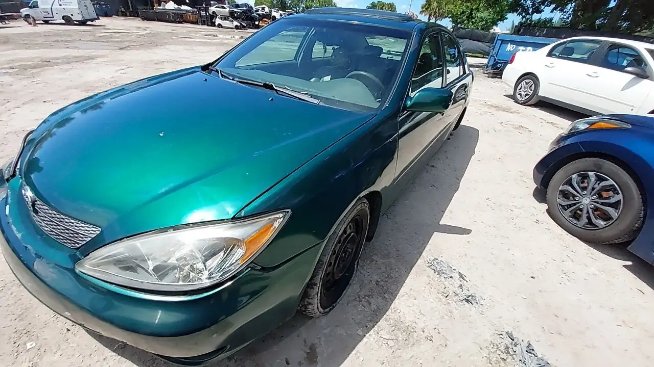 Photo of 2004 Toyota Camry