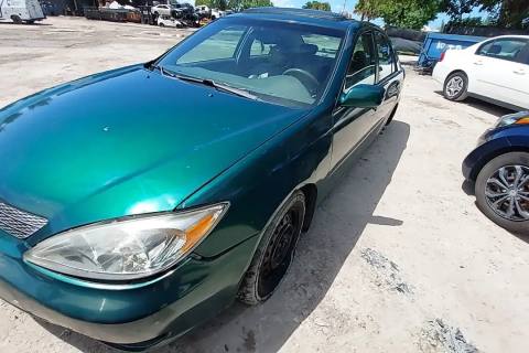 Photo of 2004 Toyota Camry