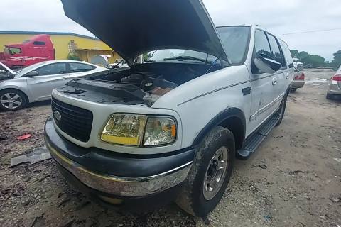 Photo of 2001 Ford Expedition