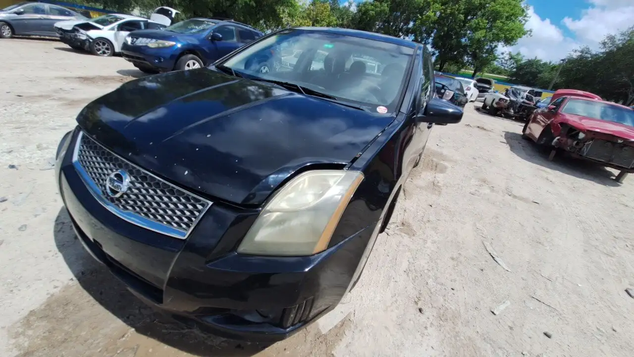 Photo of 2011 Nissan Sentra