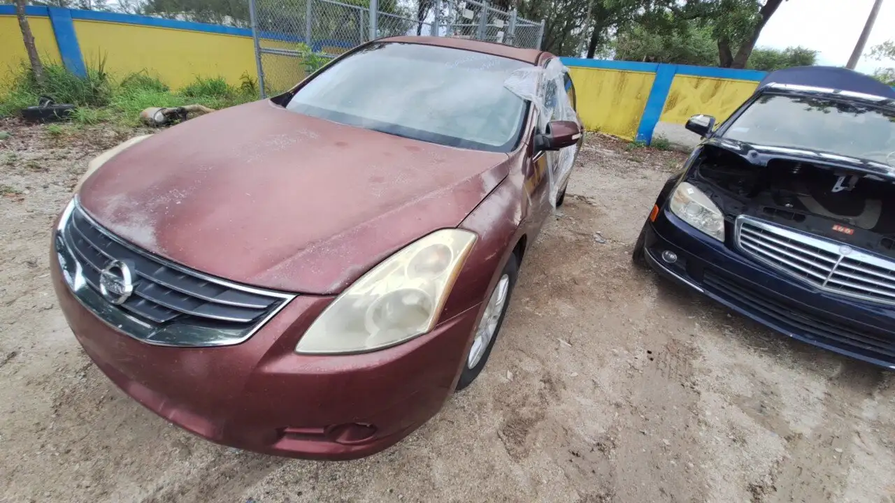 Photo of 2010 Nissan Altima