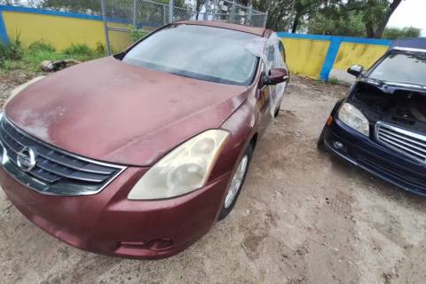 Photo of 2010 Nissan Altima