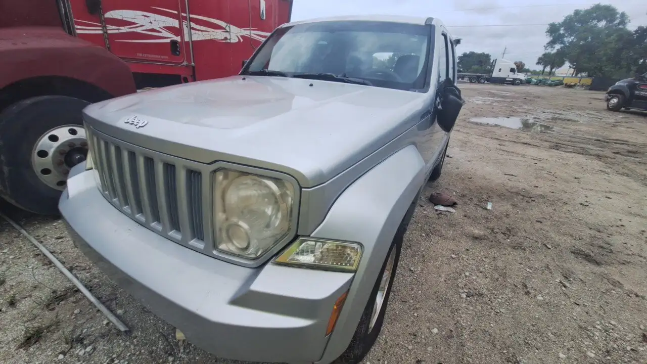 Photo of 2011 Jeep Liberty