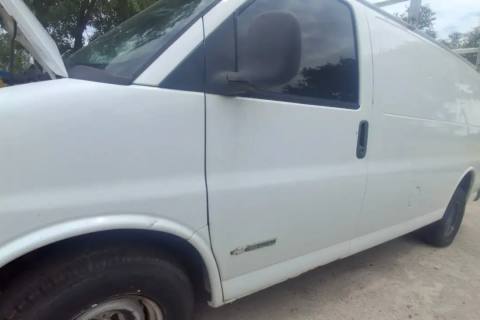 Photo of 2000 Chevrolet Express 1500