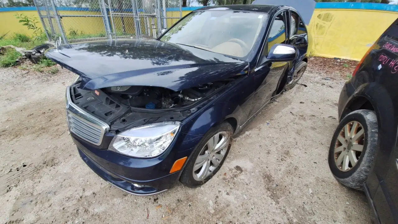 Photo of 2008 Mercedes-Benz C300