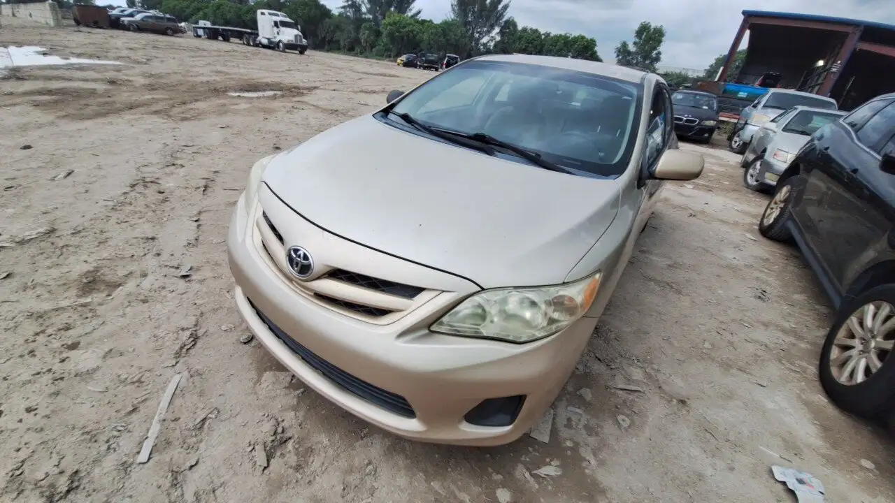 Photo of 2012 Toyota Corolla