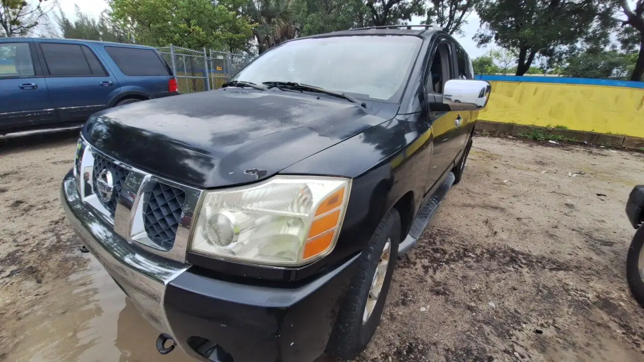 Photo of 2004 Nissan Pathfinder Armada