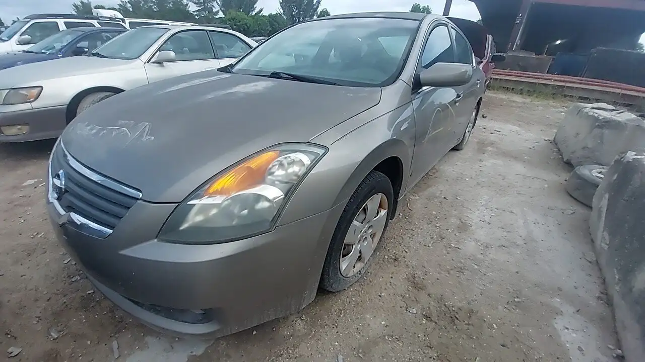 Photo of 2008 Nissan Altima