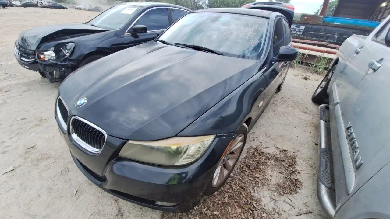 Photo of 2011 Bmw 328I