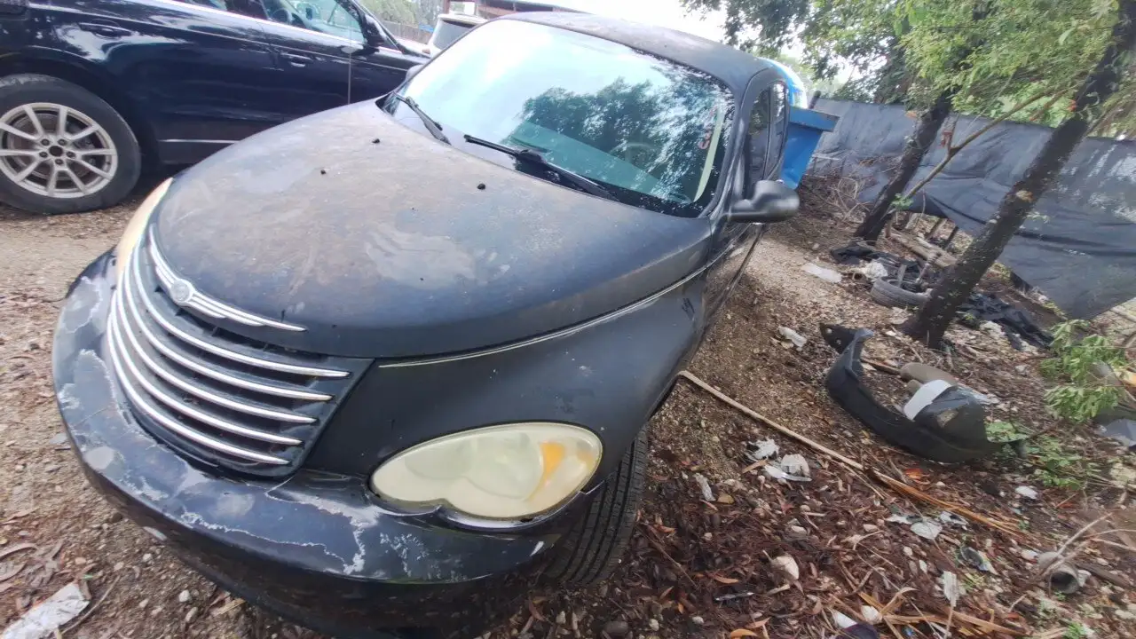 Photo of 2006 Chrysler Pt Cruiser