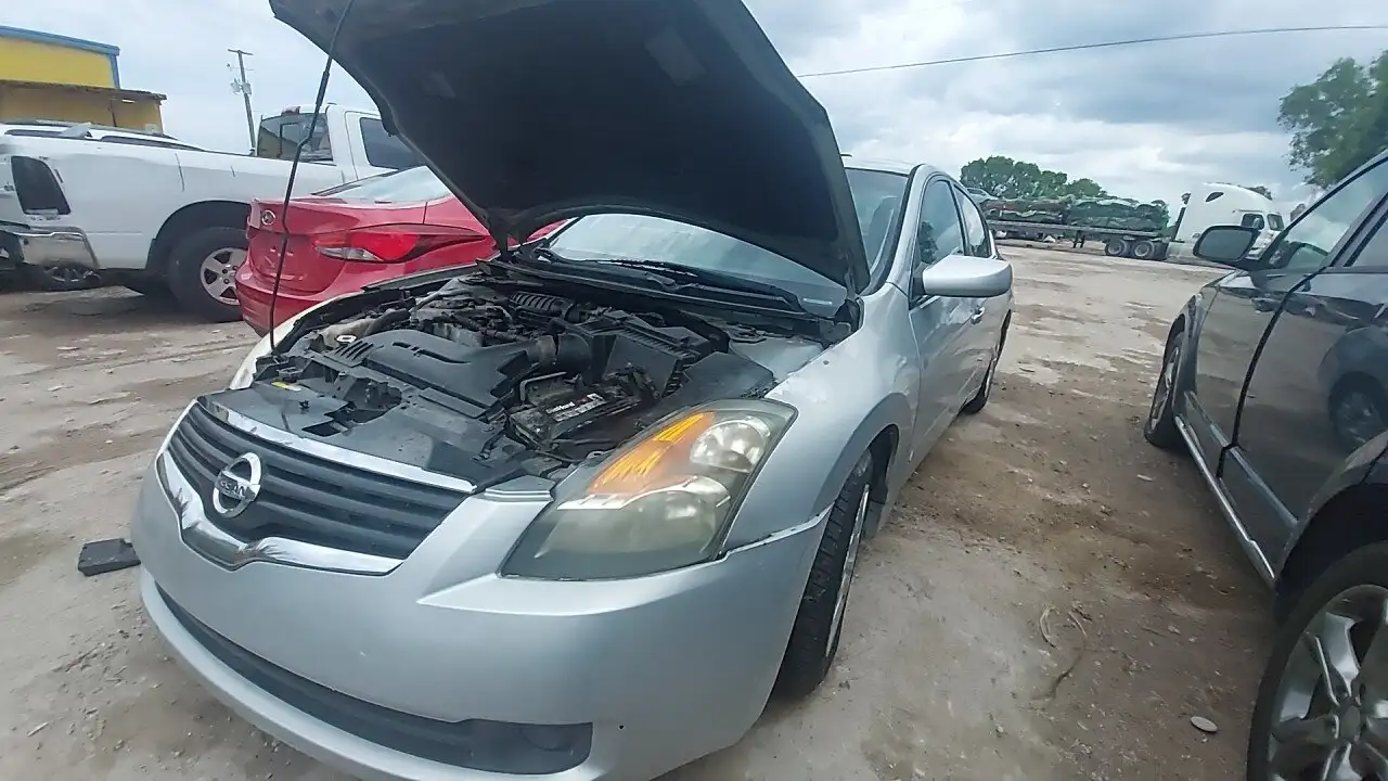 Photo of 2009 Nissan Altima
