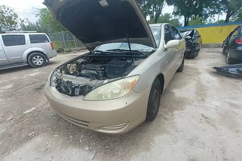 Photo of 2003 Toyota Camry